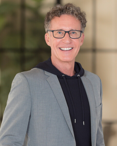 Kenneth Marmon Photo