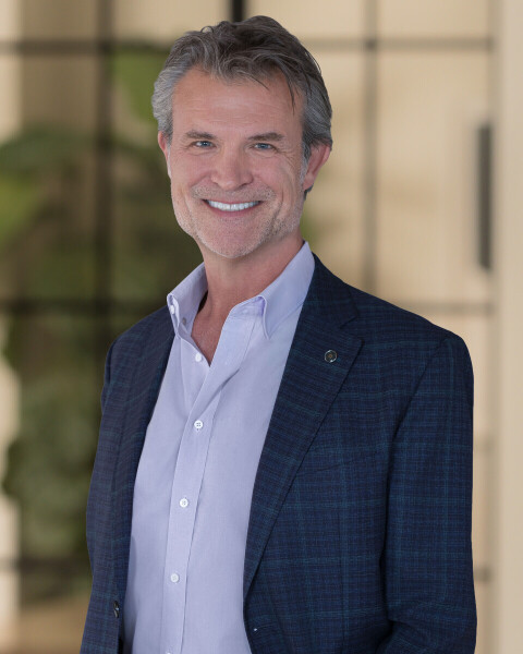Lee Taylor Photo