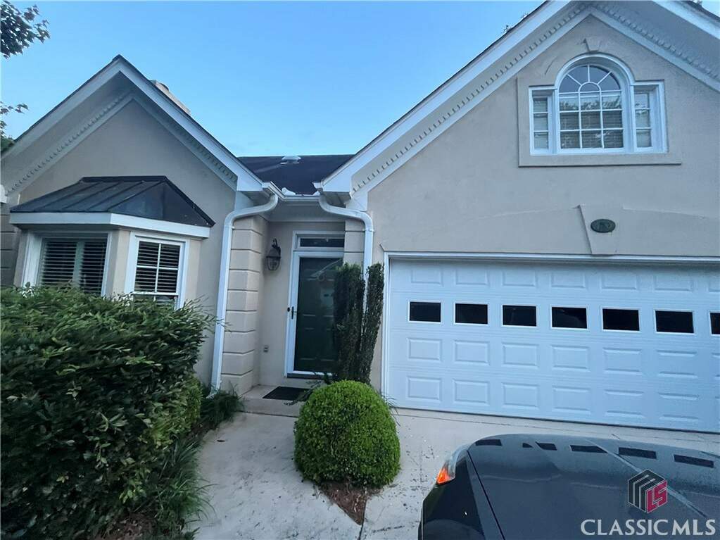 150 Mallard Pointe Way