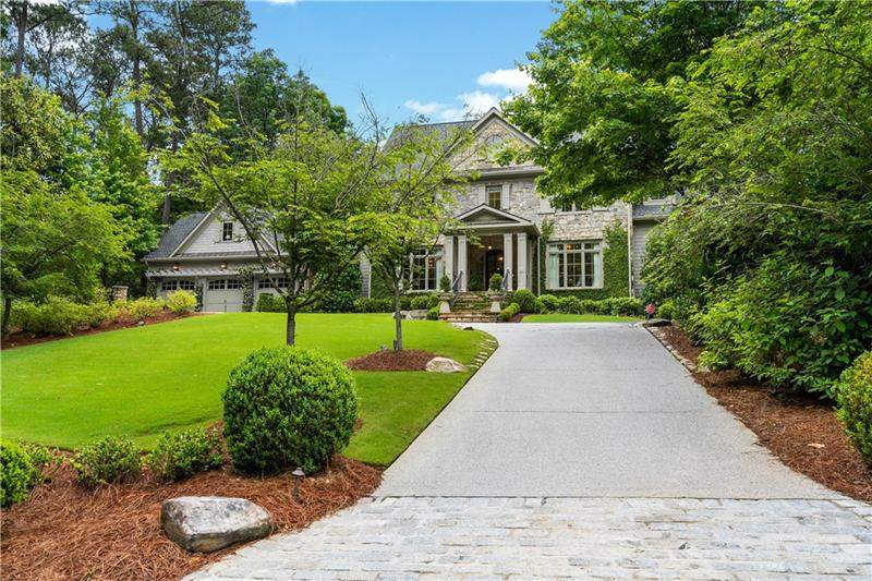 649 Edinboro Road Nw