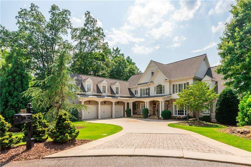 12710 Old Surrey Place, Roswell, GA 30075 MLS 7090334 Ansley Real