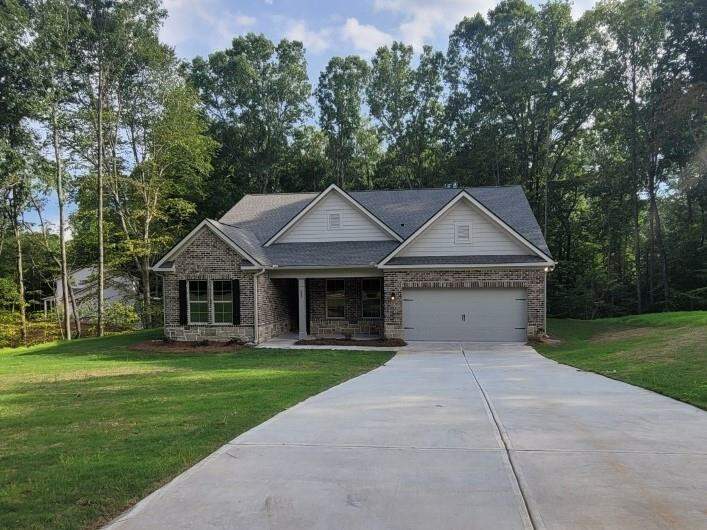 305 Darlington Drive, Ellenwood, GA 30294 MLS 7098152 Ansley Real