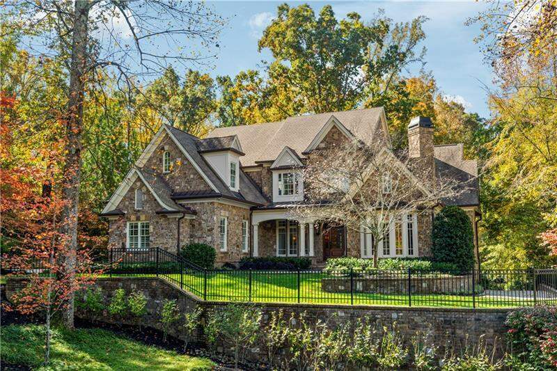 5250 Long Island Drive Nw