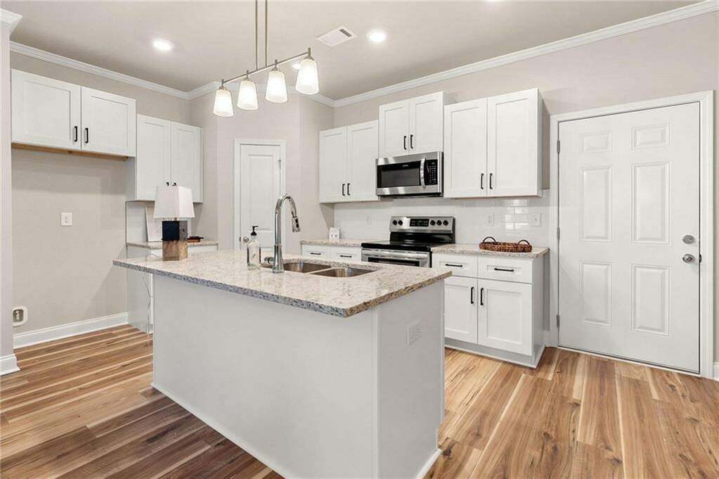 14 Dewey Road, Lilburn, GA 30047 MLS 7169184 Ansley Real Estate