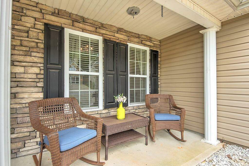 218 E Skyline View, Dallas, GA 30157 MLS 7231935 Ansley Real Estate