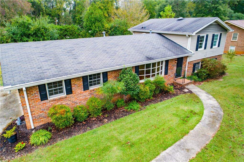 3077 Laura Lane, Lithia Springs, GA 30122 MLS 7286404 Ansley Real