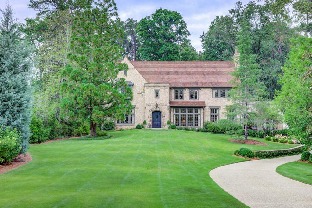 373 Argonne Drive Nw