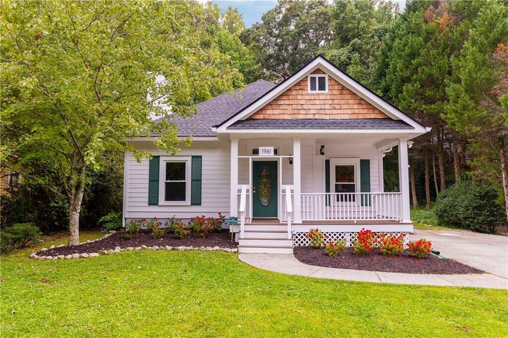 1961 Mclendon Avenue Ne, Atlanta, GA 30307 MLS 7346920 Ansley Real