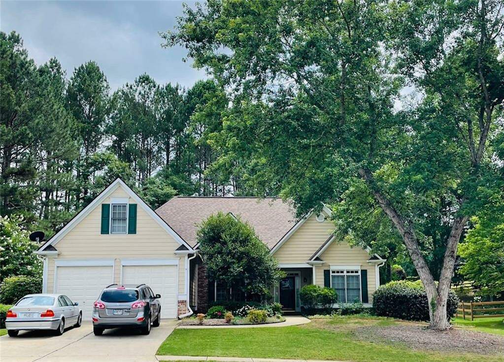 1233 Bentwater Drive