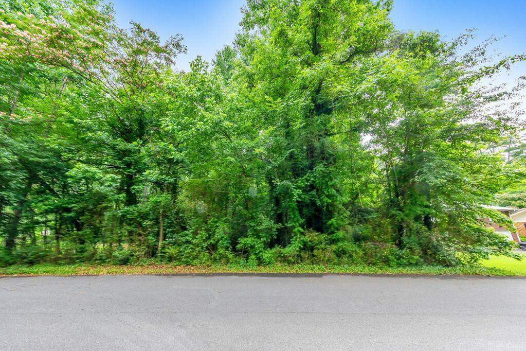 2354 Almon Drive, Marietta, GA 30066 MLS 7401960 Ansley Real Estate