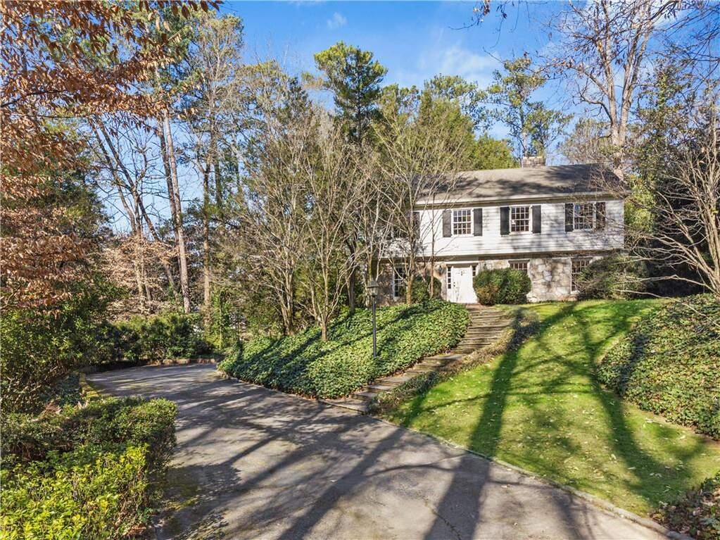 3200 Wood Valley Road Nw