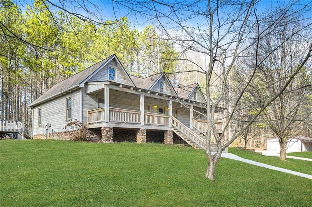 542 Schoolhouse Road, Rockmart, GA 30153