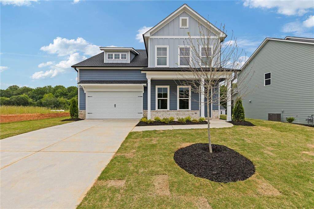 176 Crimson Feather Drive, Jefferson, GA 30549