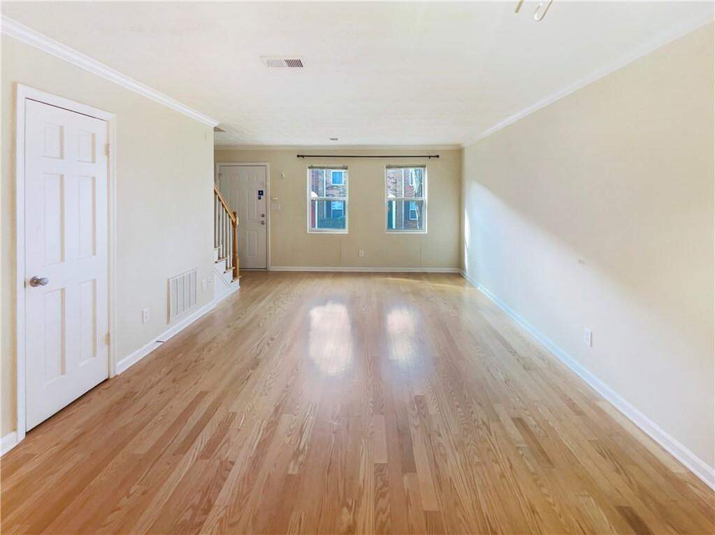 165 N River Drive #G, Atlanta, GA 30350