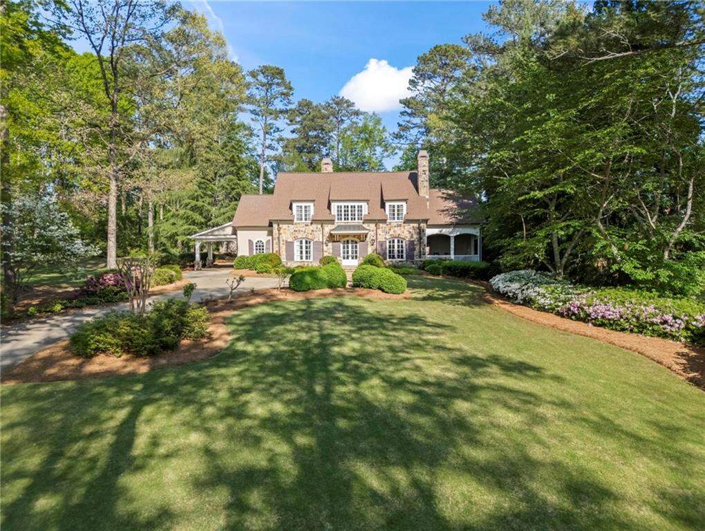 323 Rolling Rock Road Se