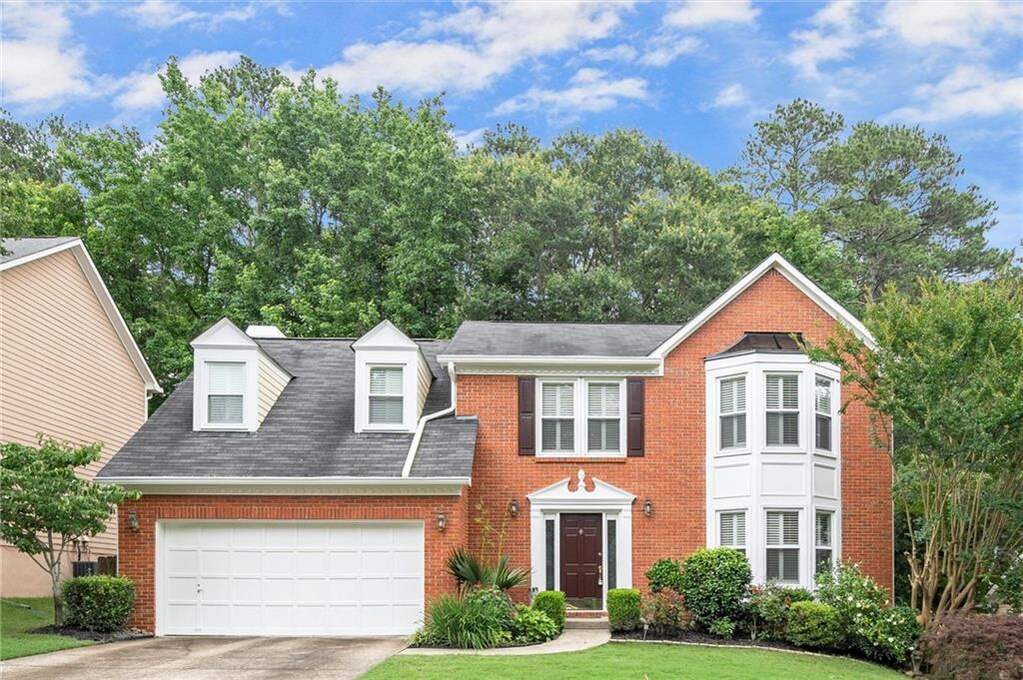 1158 Manor Crest Court Ne