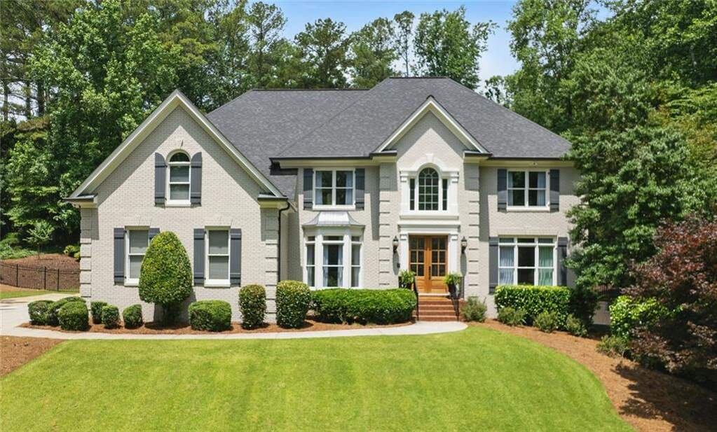 15450 Treyburn Manor View