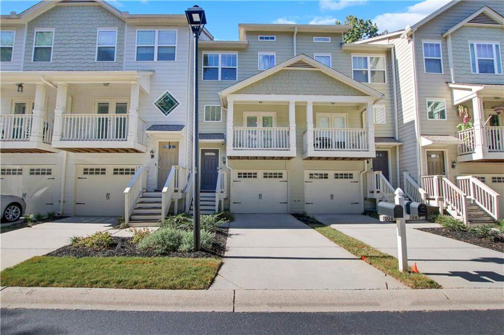 1081 Liberty Parkway Nw, Atlanta, GA 30318