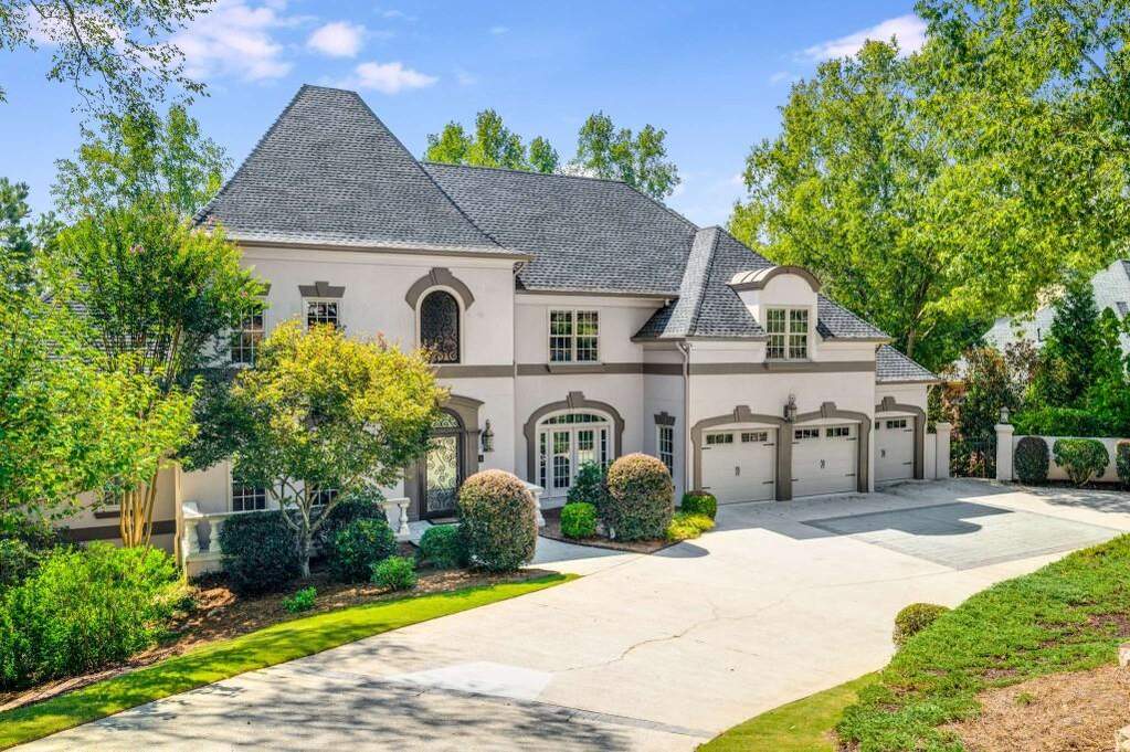 8345 Jett Ferry Road