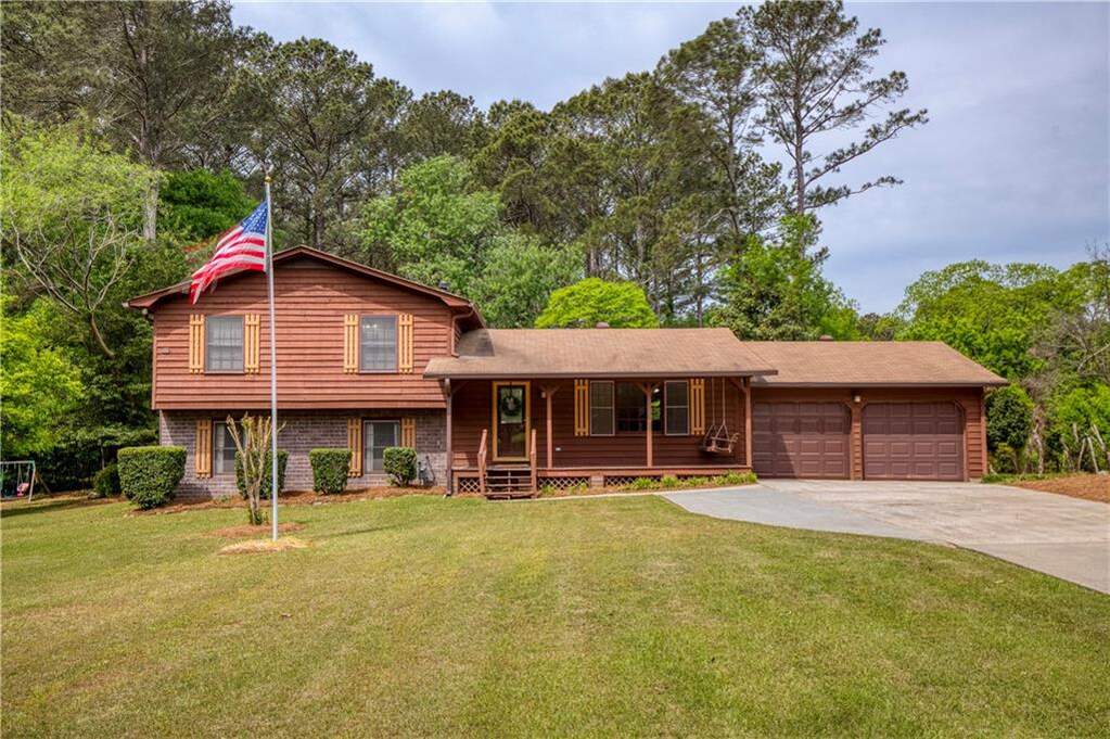 1111 Holly Hills Drive Sw, Lilburn, GA 30047 | MLS# 7757033 | Ansley ...