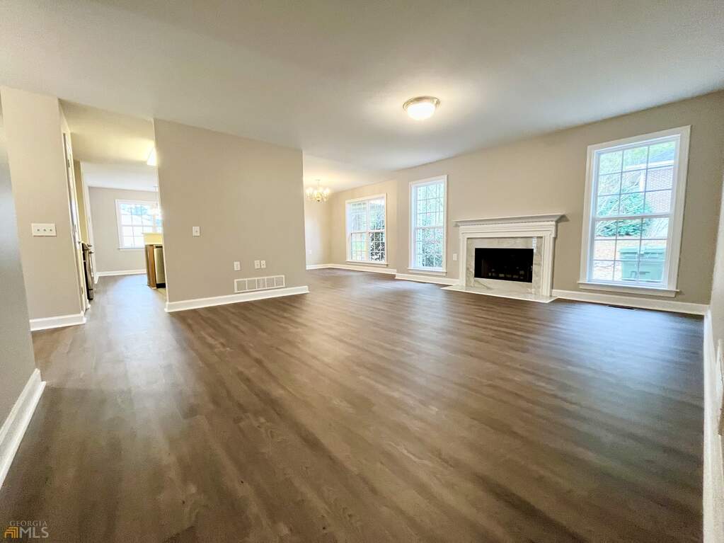 103 Plantation Walk, Carrollton, GA 30117 MLS 10109294 Ansley Real