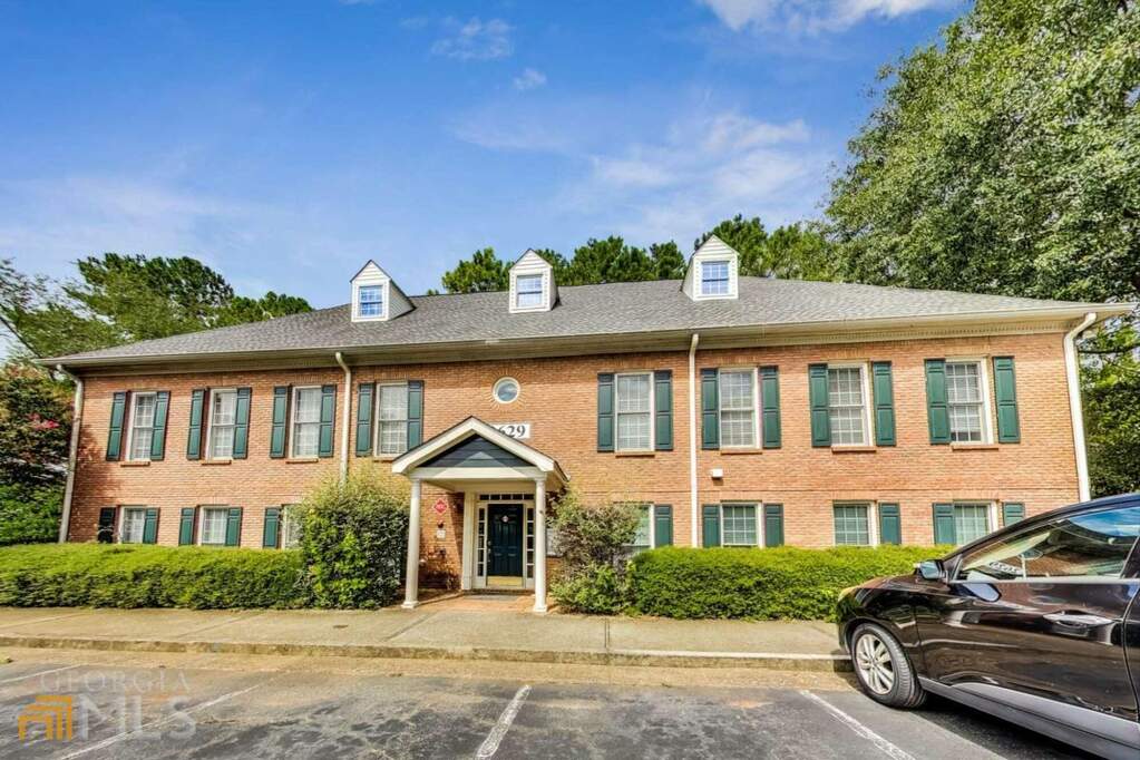 2629 Sandy Plains Road 200, Marietta, GA 30066 MLS 10124628