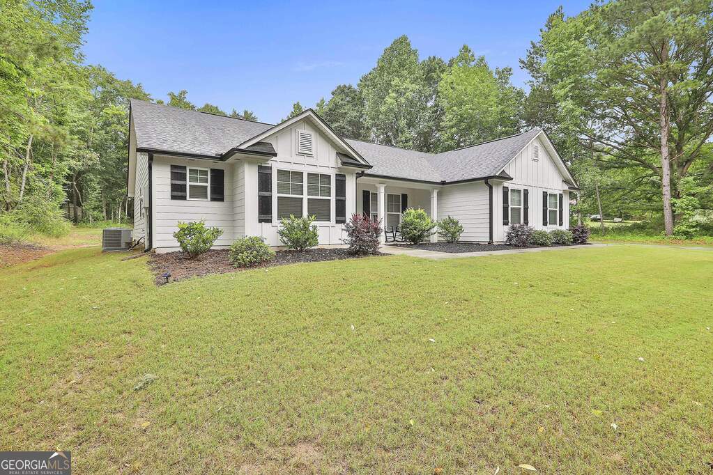2112 Highway 54, Moreland, GA 30259 MLS 10318937 Ansley Real Estate