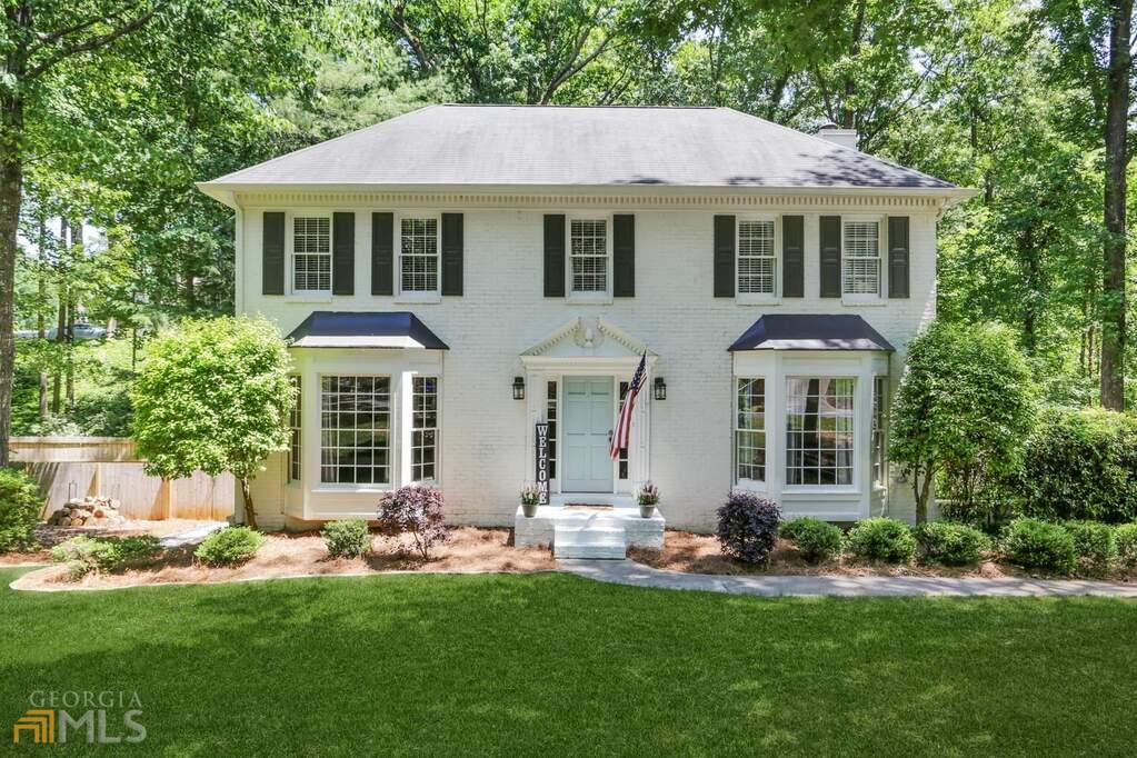 2648 Long Lake Drive, Roswell, GA 30075 MLS 20041368 Ansley Real