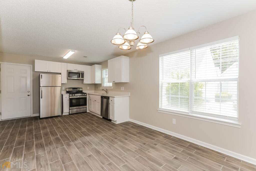 6967 Biscayne Boulevard, Rex, GA 30273 MLS 20102338 Ansley Real Estate