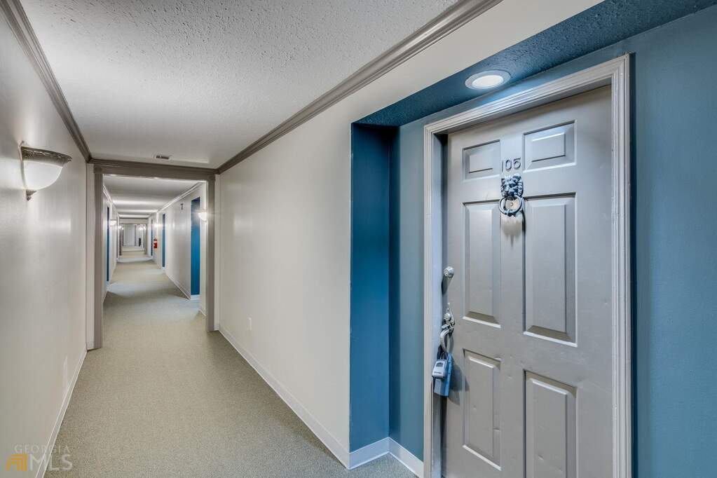 1105 Se Highland Bluff Bluff, Atlanta, GA 30339 MLS 20104309