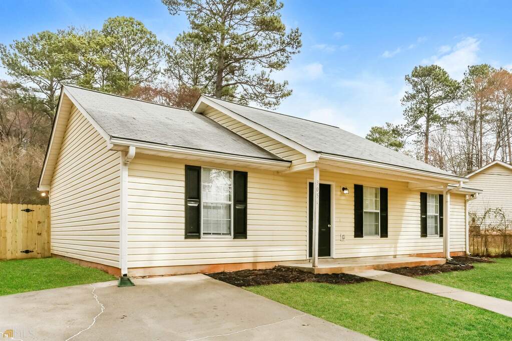 305 Barr Circle, Rex, GA 30273 MLS 20109260 Ansley Real Estate