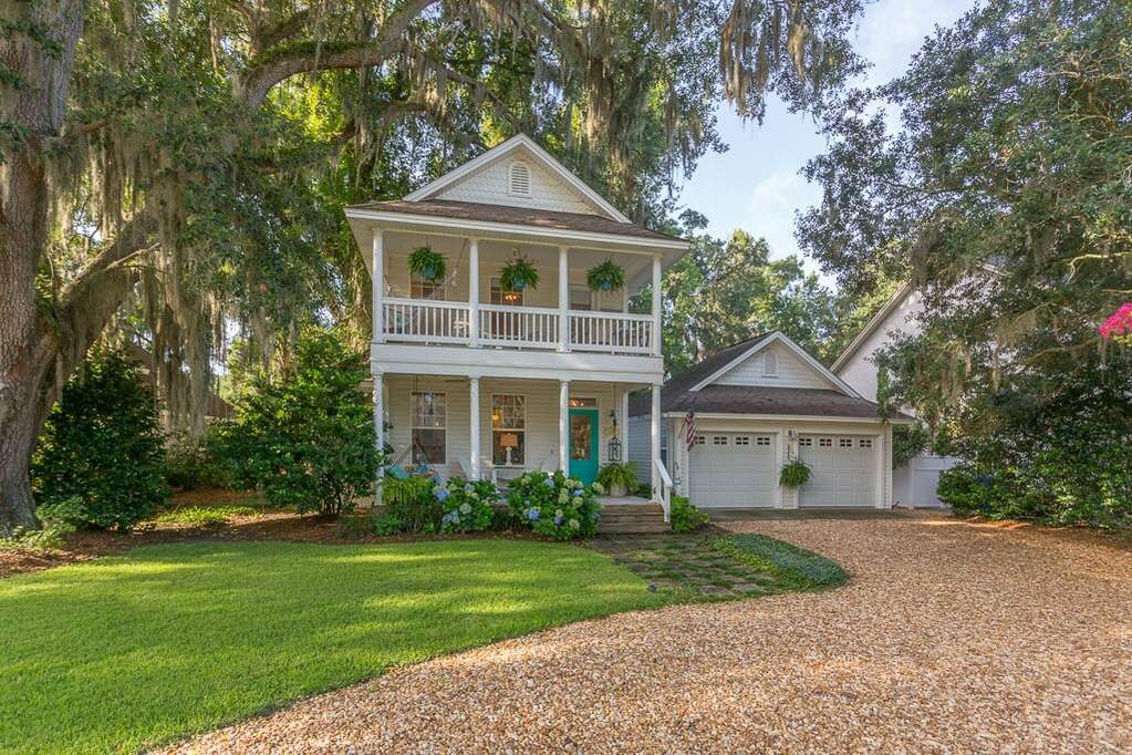 102 Spanish Oak Cove, St Simons Island, GA 31522 MLS 1639089