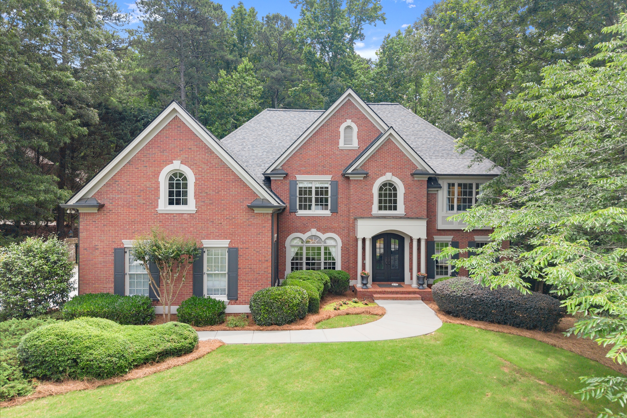 701 Hallbrook Court